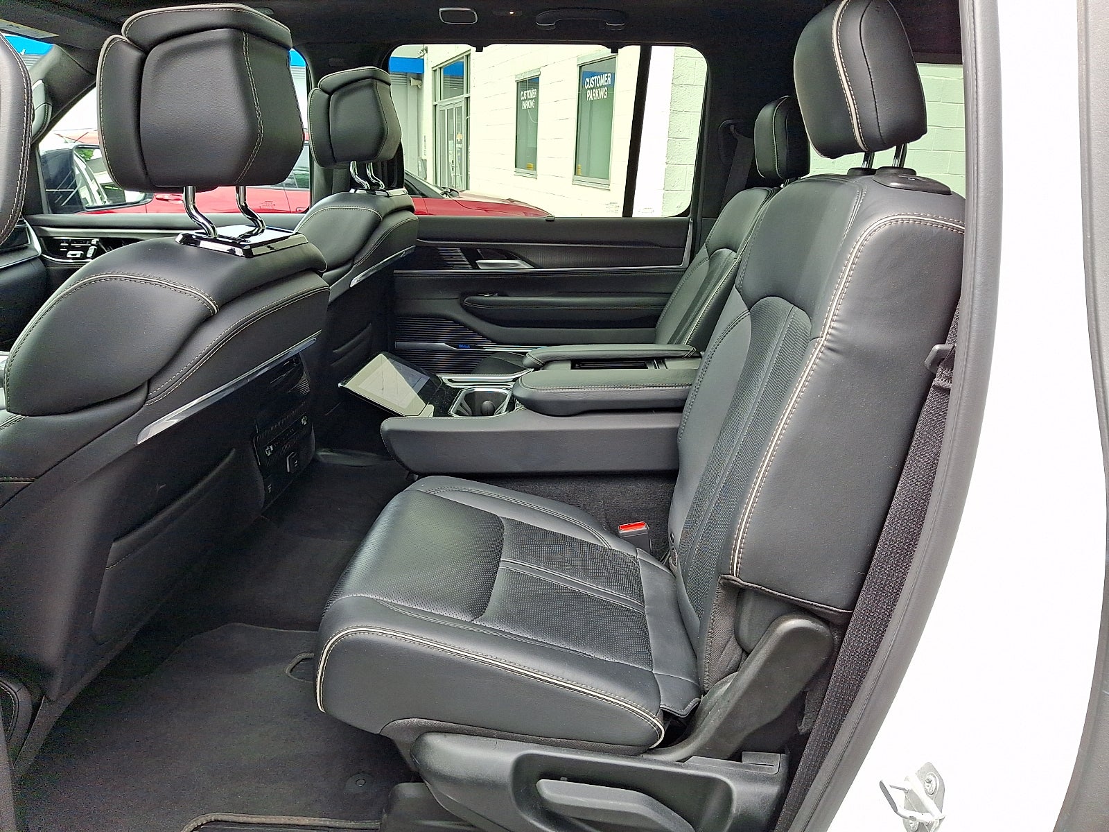 2024 Jeep Grand Wagoneer L Series II