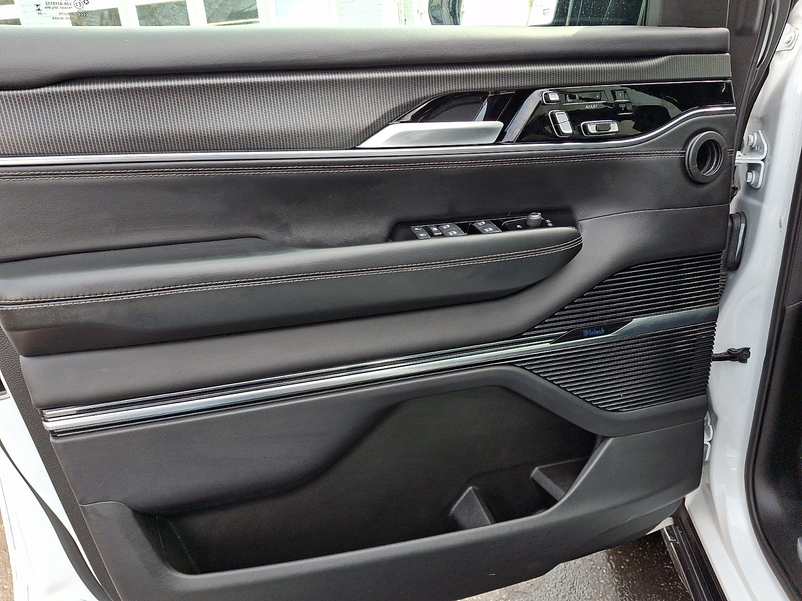 2024 Jeep Grand Wagoneer L Series II 4x4