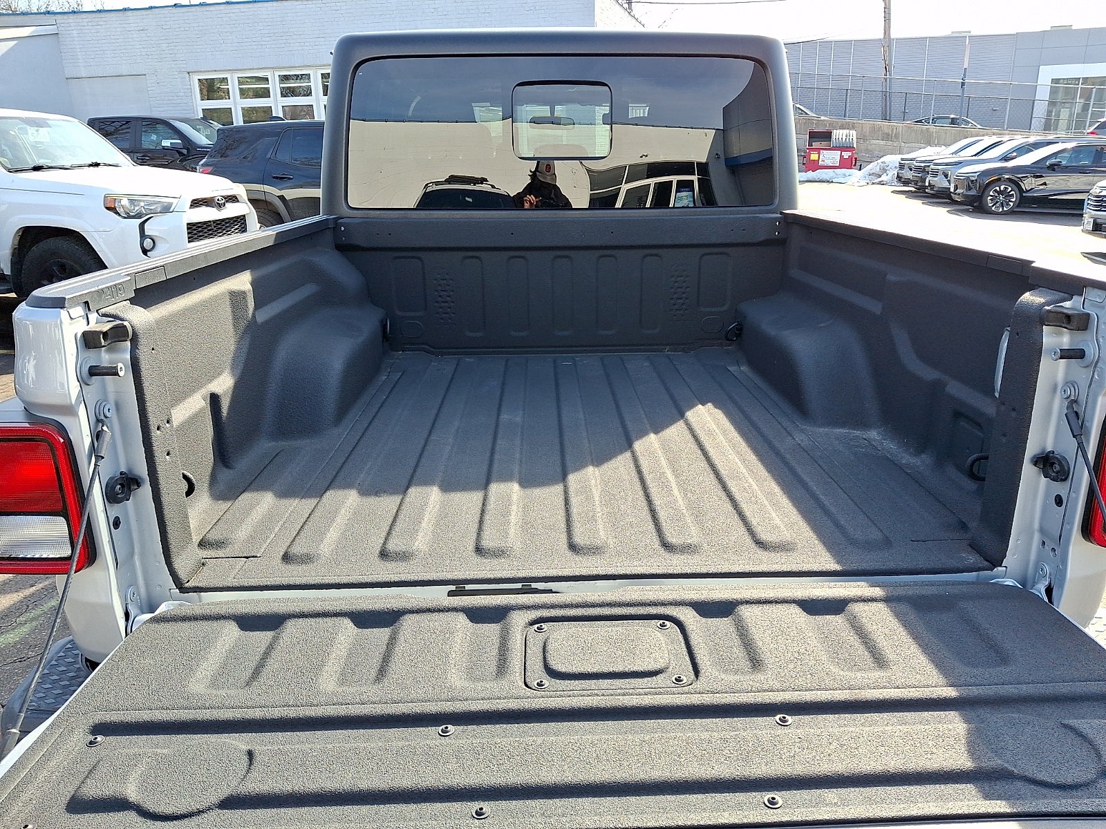 2023 Jeep Gladiator Sport S