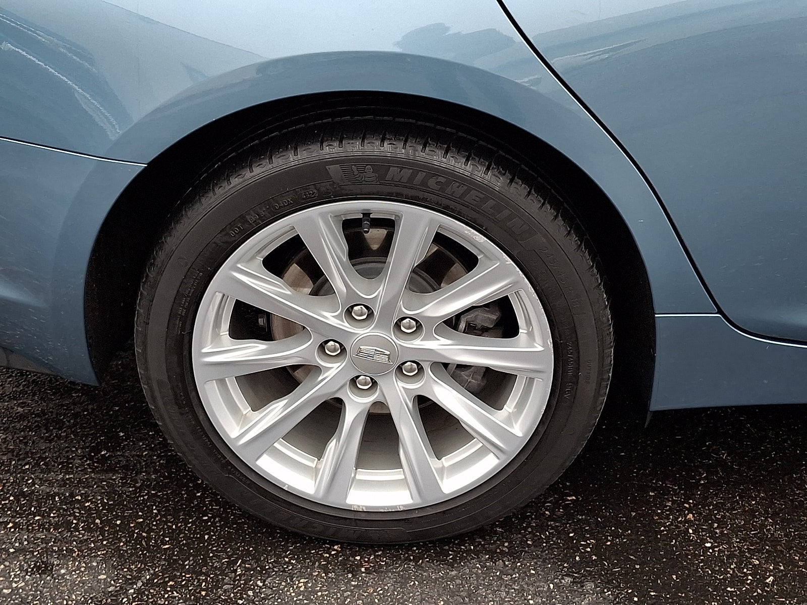 2023 Cadillac CT5 Luxury