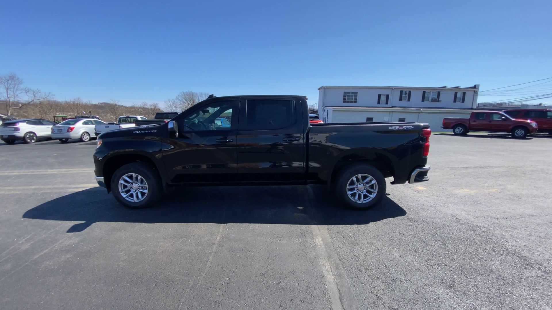 2026 Chevrolet Silverado 1500 LT (2FL)