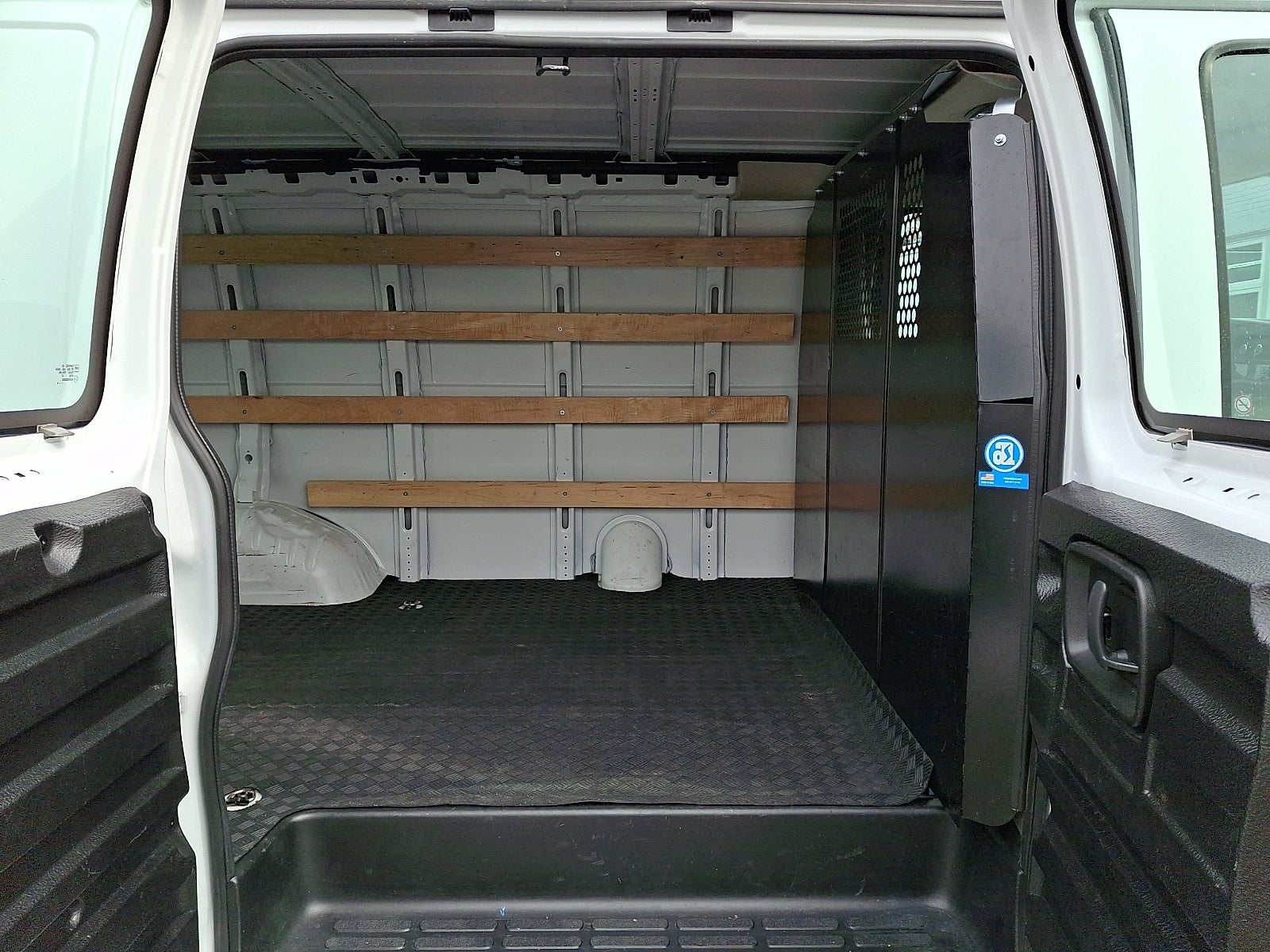 2024 Chevrolet Express Cargo 2500 WT