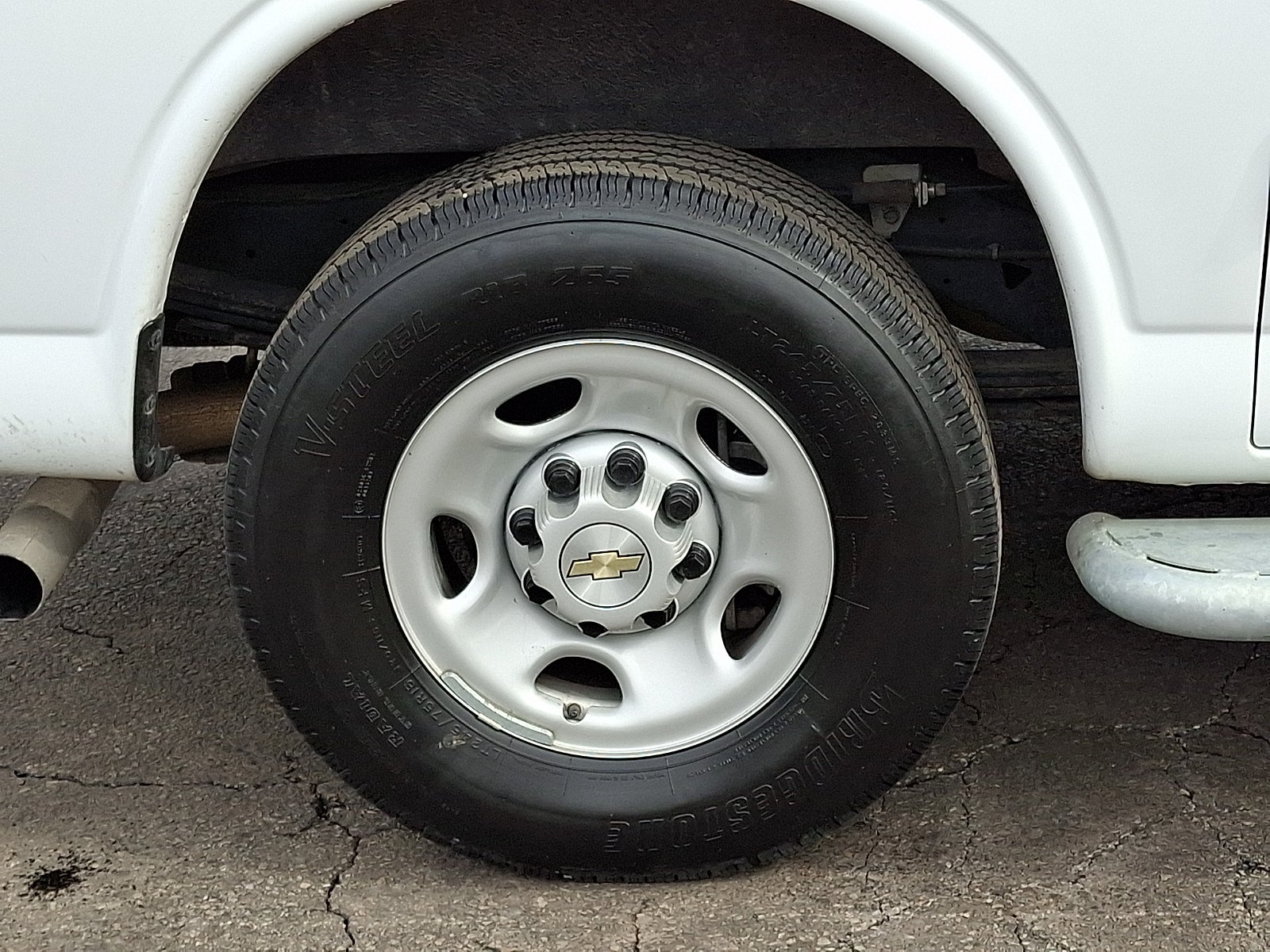 2024 Chevrolet Express Cargo 2500 WT