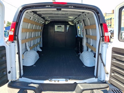 2024 Chevrolet Express Cargo 2500 WT