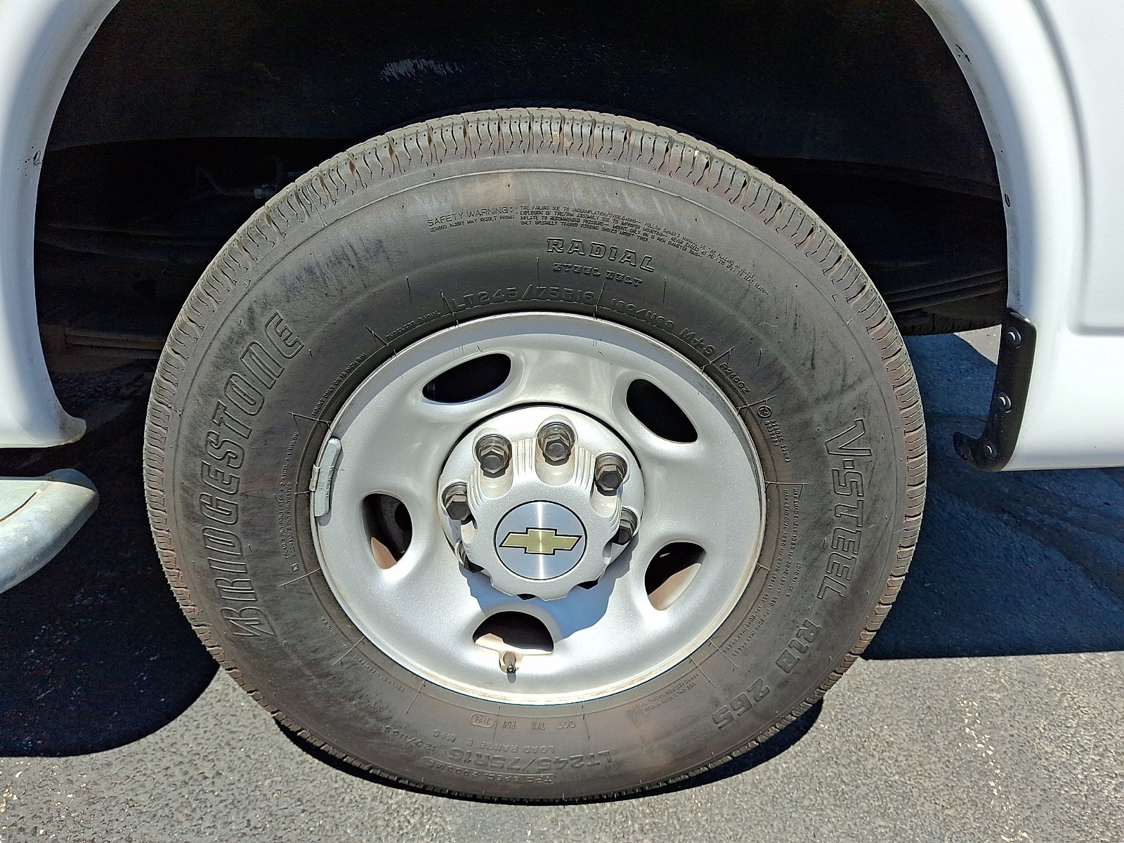 2024 Chevrolet Express Cargo 2500 WT