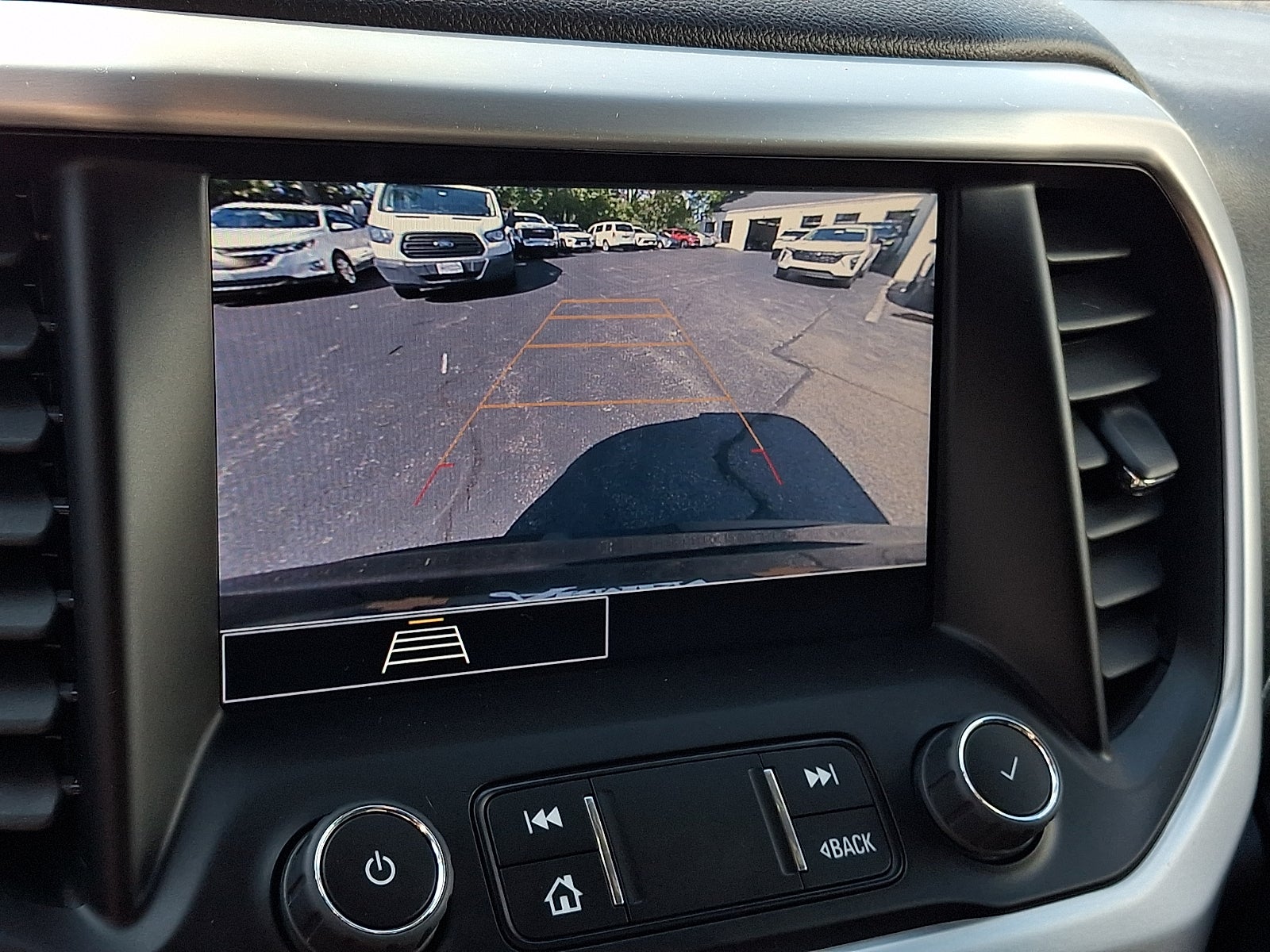 2023 GMC Acadia SLE