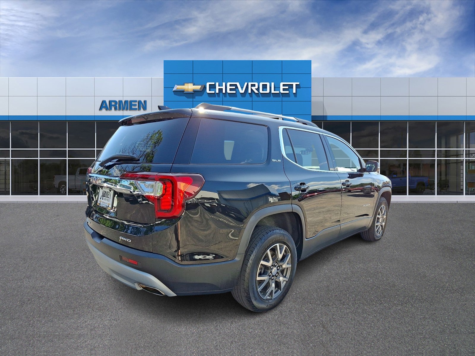 2023 GMC Acadia SLE