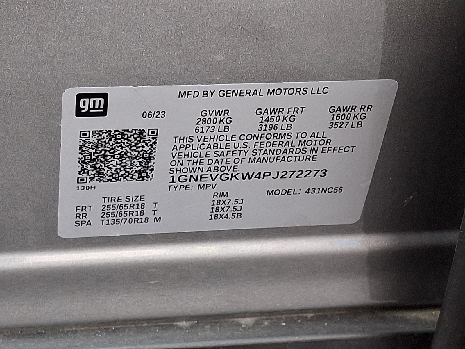 2023 Chevrolet Traverse LT Cloth