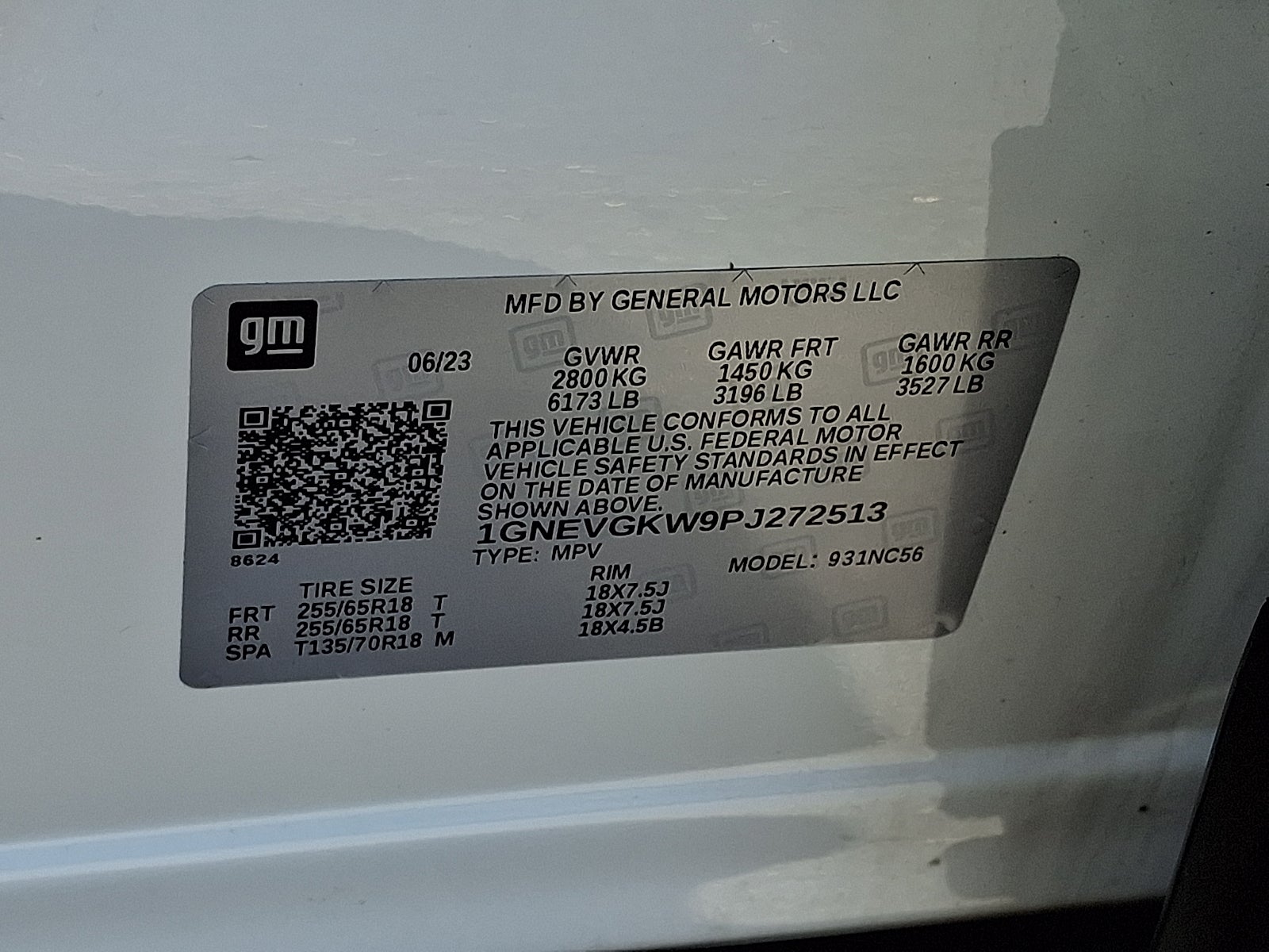 2023 Chevrolet Traverse LT Cloth