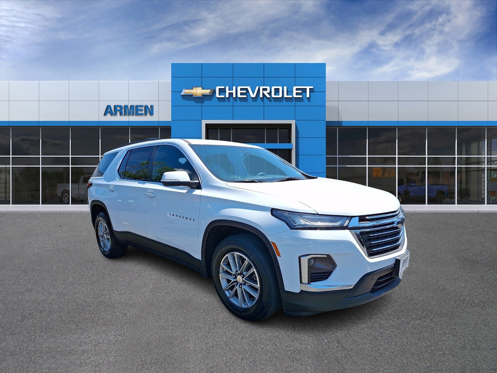 2023 Chevrolet Traverse LT Cloth