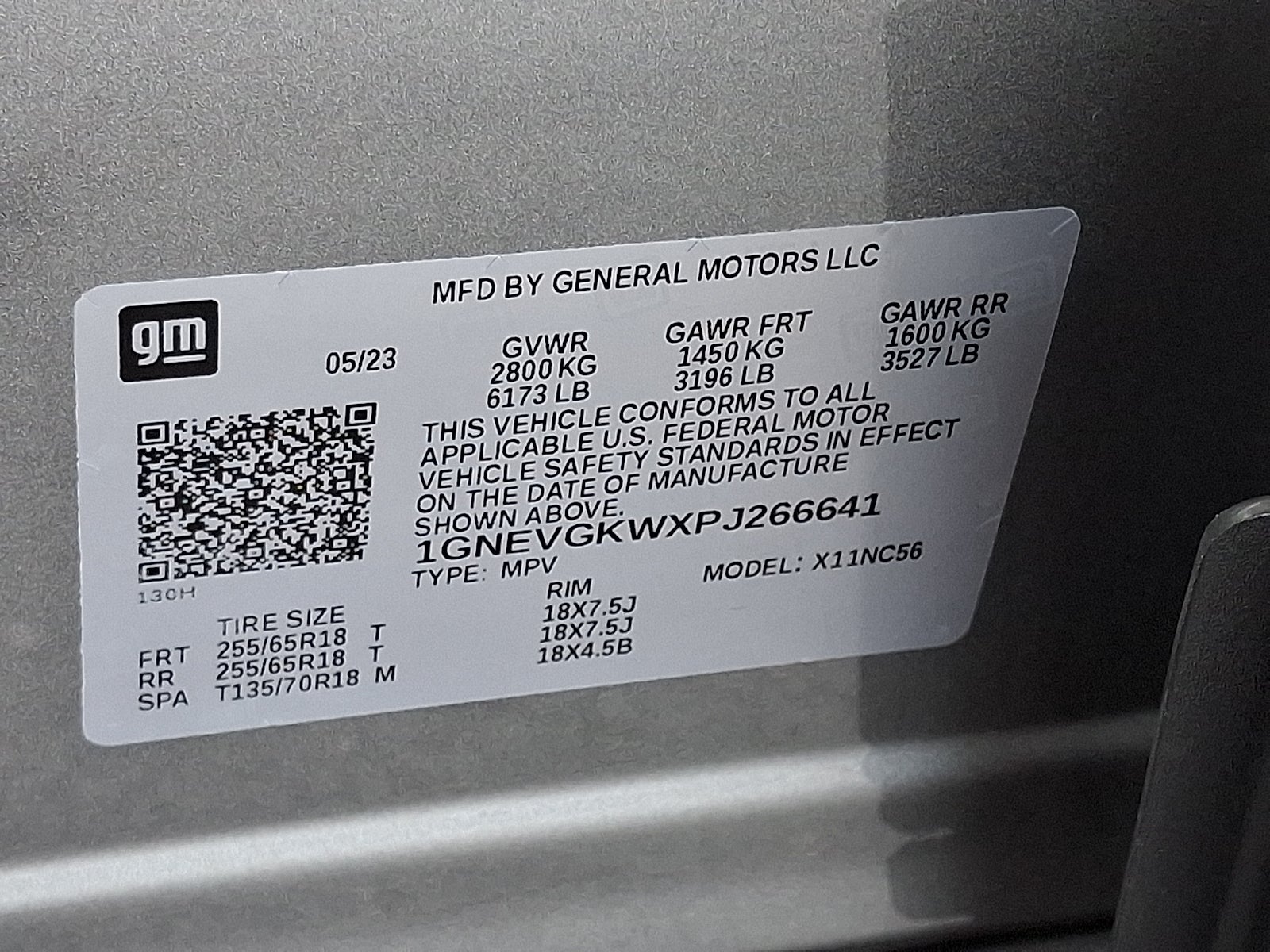 2023 Chevrolet Traverse LT Cloth