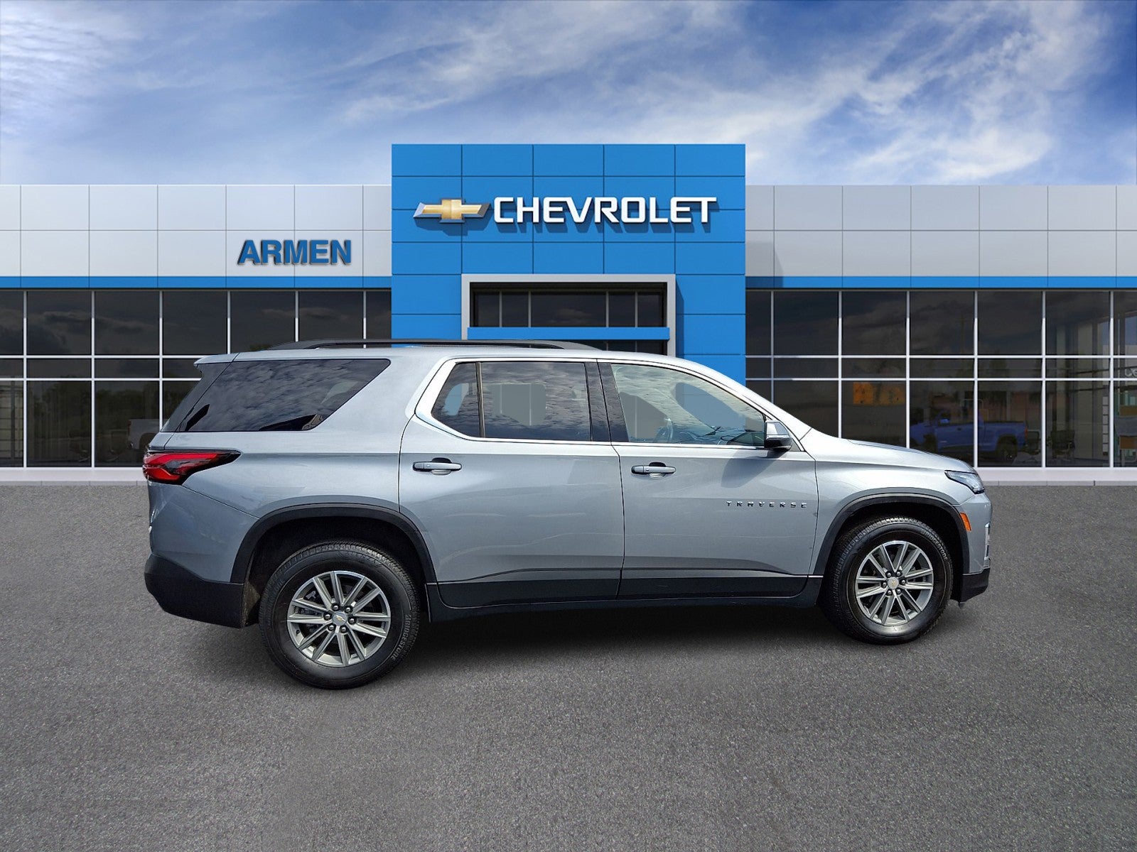 2023 Chevrolet Traverse LT Cloth