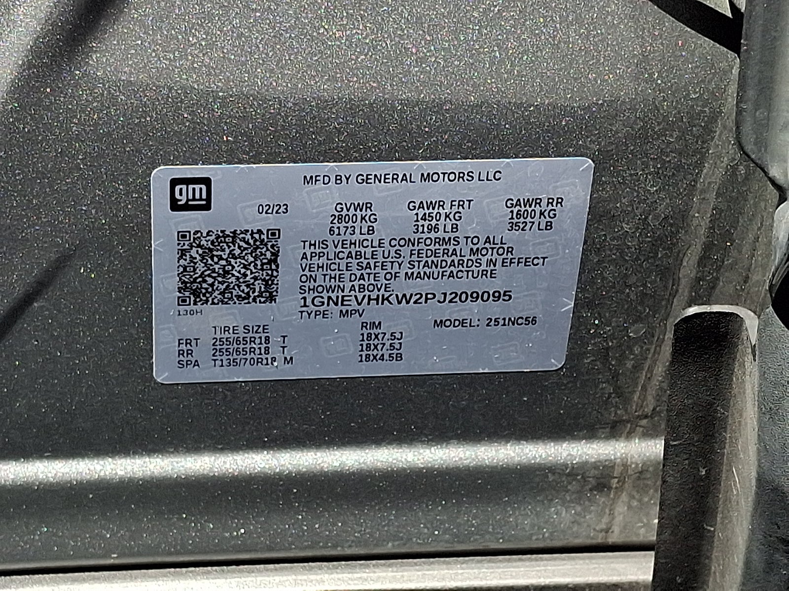 2023 Chevrolet Traverse LT Leather
