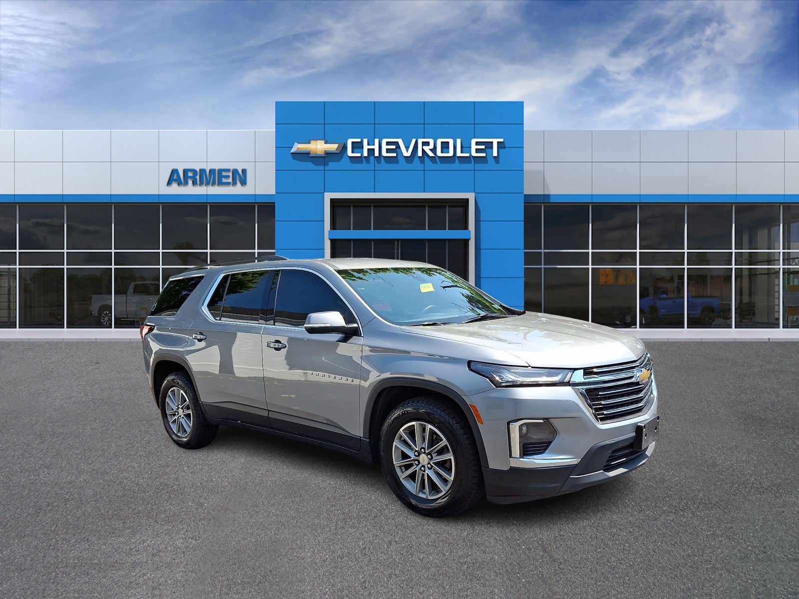 2023 Chevrolet Traverse LT Leather