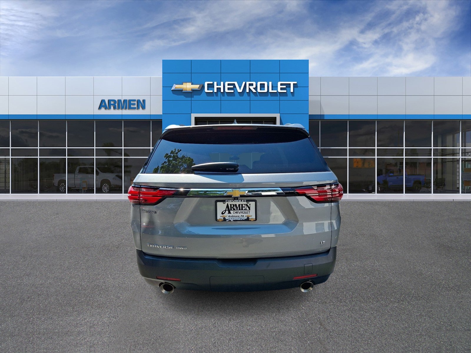 2023 Chevrolet Traverse LT Leather