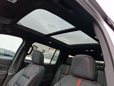 2024 Chevrolet Traverse RS