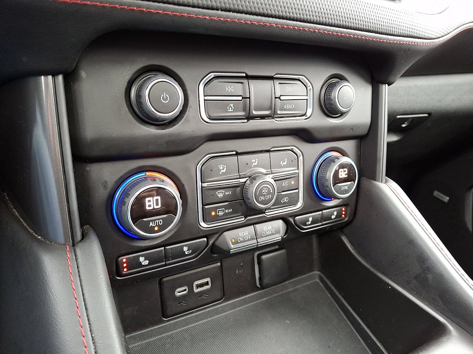 2022 Chevrolet Tahoe RST