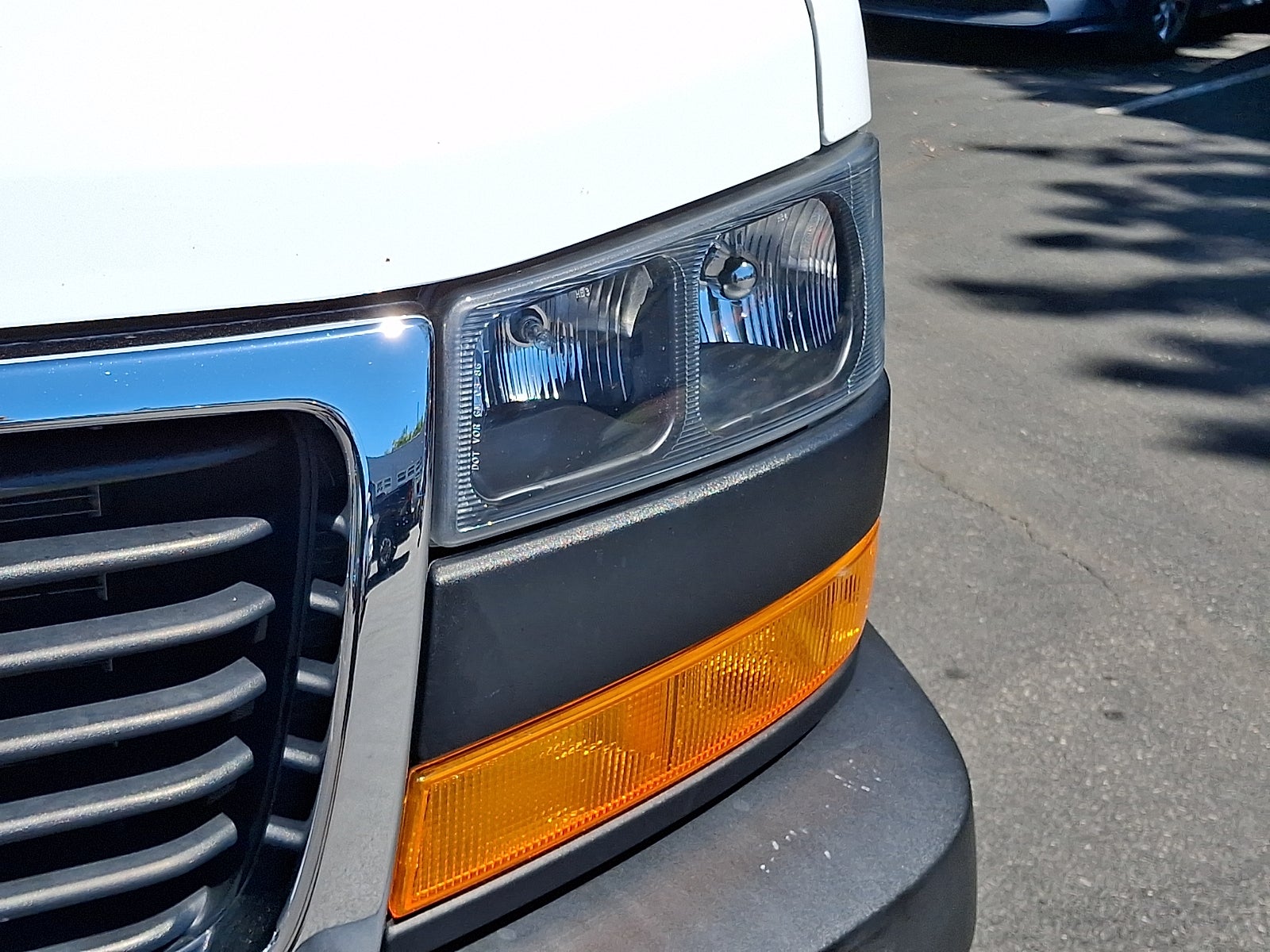 2024 GMC Savana Cargo 2500 Work Van