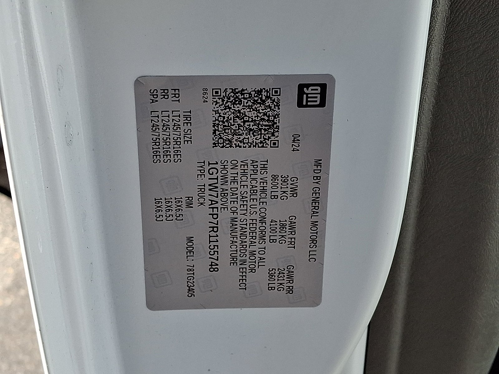 2024 GMC Savana Cargo 2500 Work Van