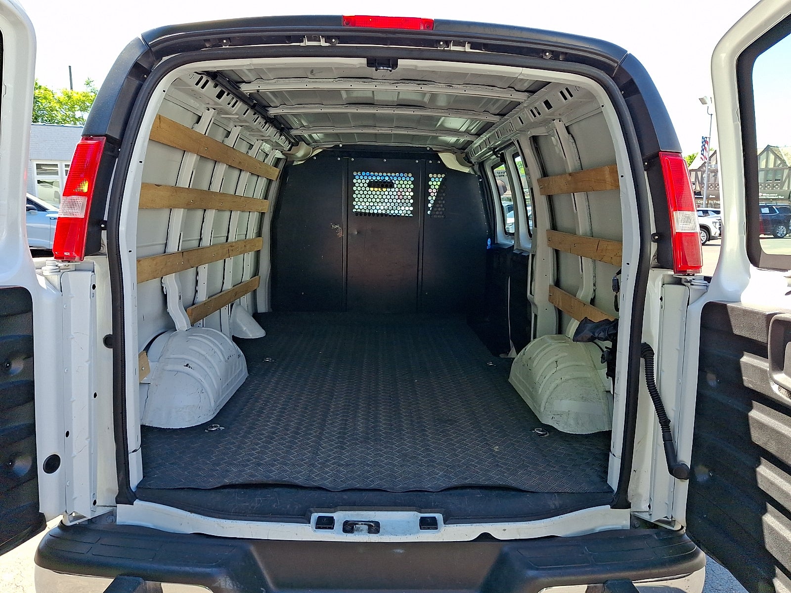 2024 GMC Savana Cargo 2500 Work Van
