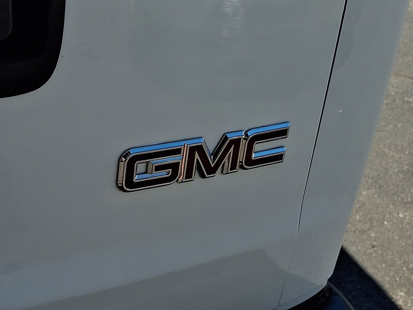 2024 GMC Savana Cargo 2500 Work Van