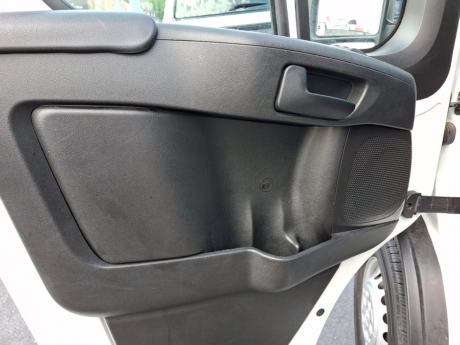2025 RAM ProMaster Cargo Van Tradesman