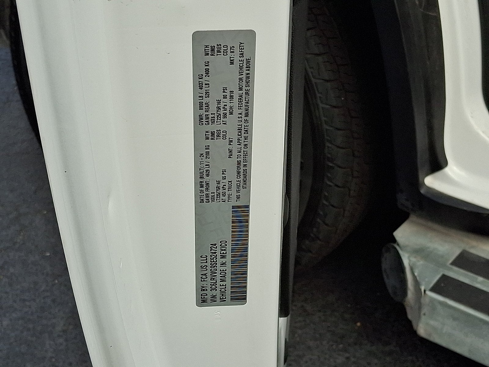 2025 RAM ProMaster Cargo Van Tradesman