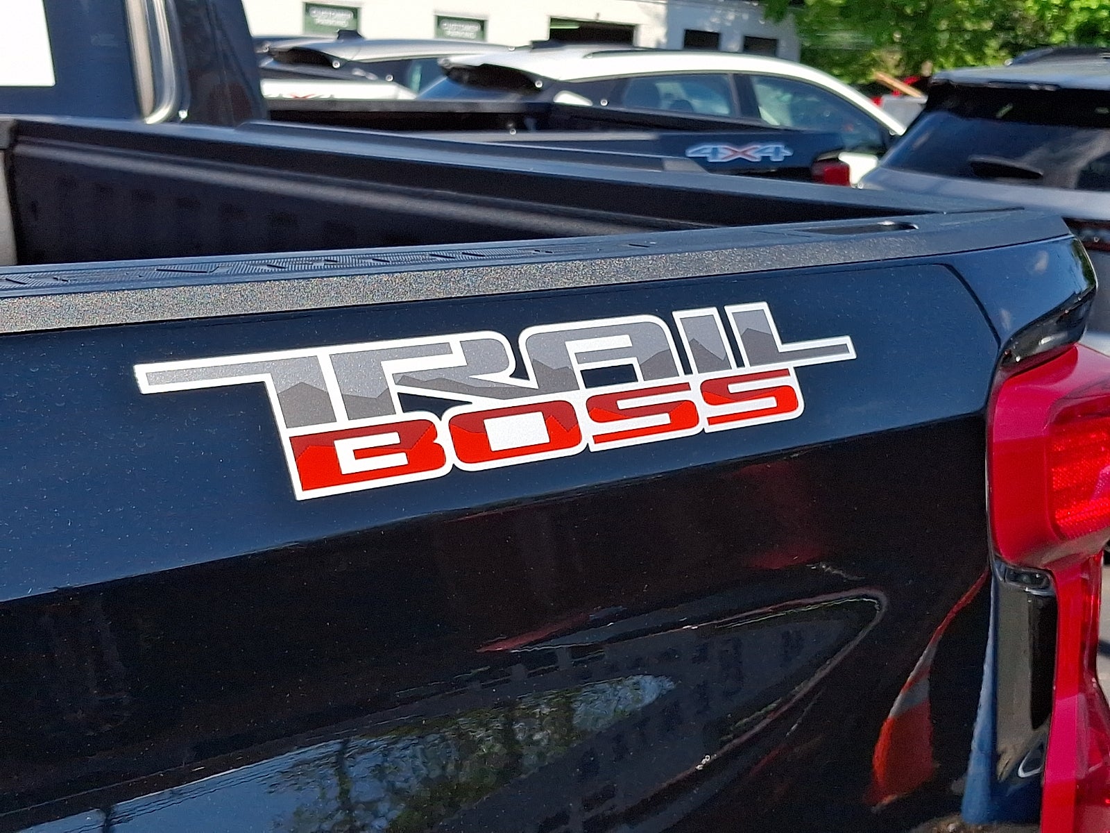 2025 Chevrolet Silverado 1500 Custom Trail Boss