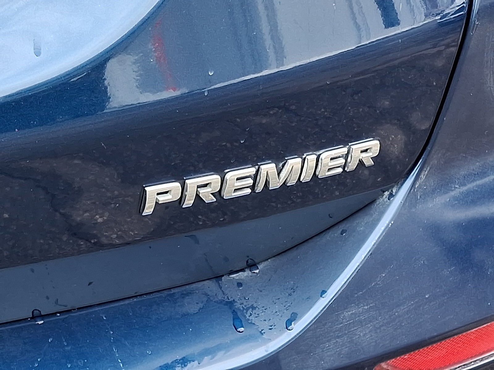 2022 Chevrolet Equinox Premier