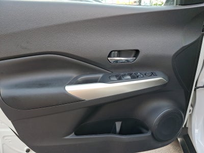 2018 Nissan Kicks SR