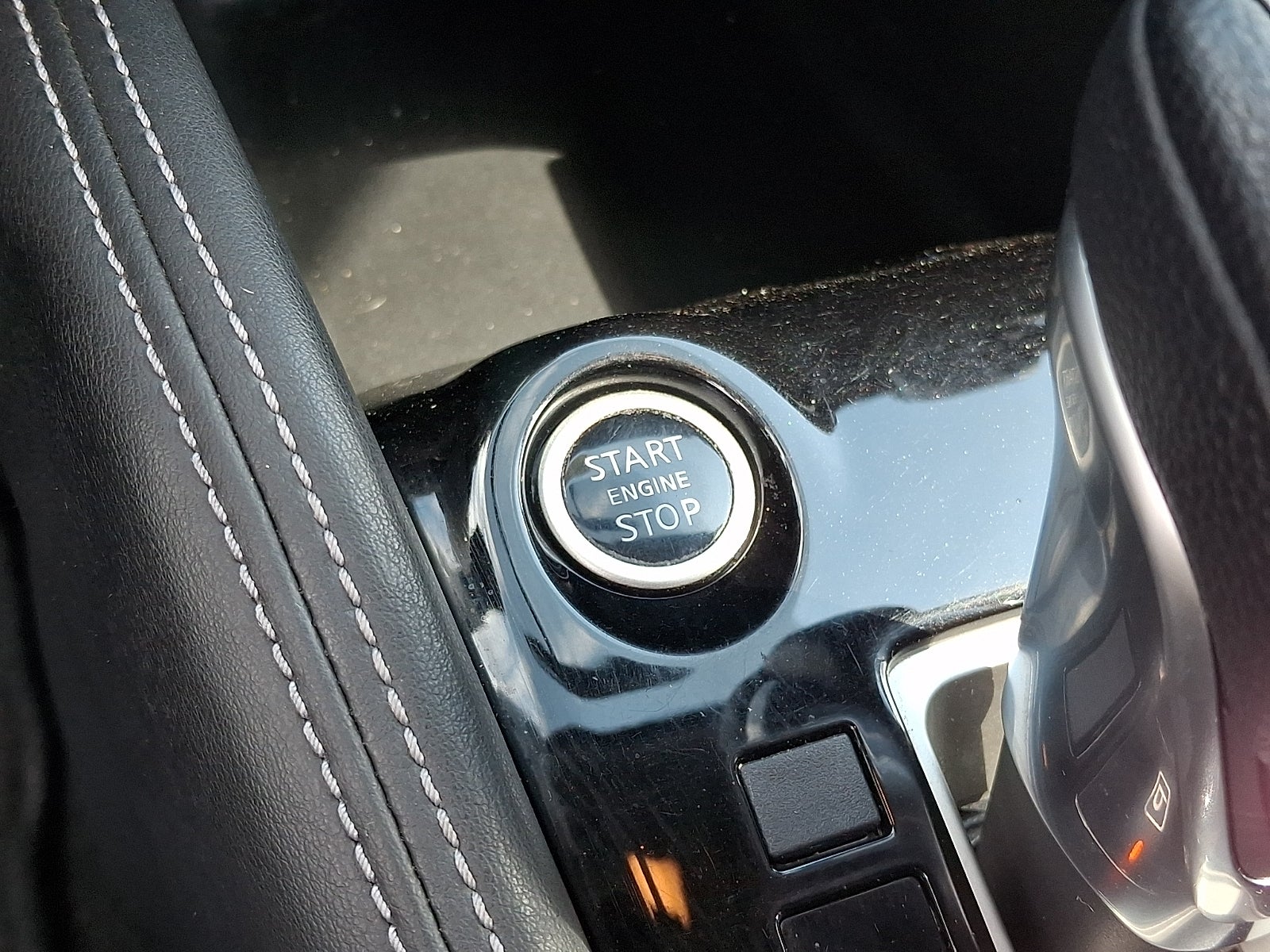 2018 Nissan Kicks SR