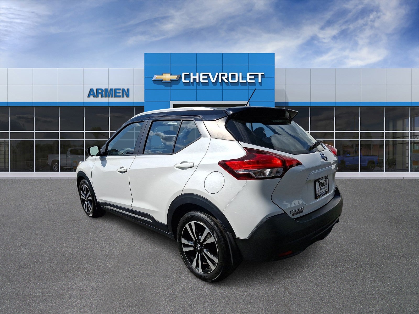 2018 Nissan Kicks SR