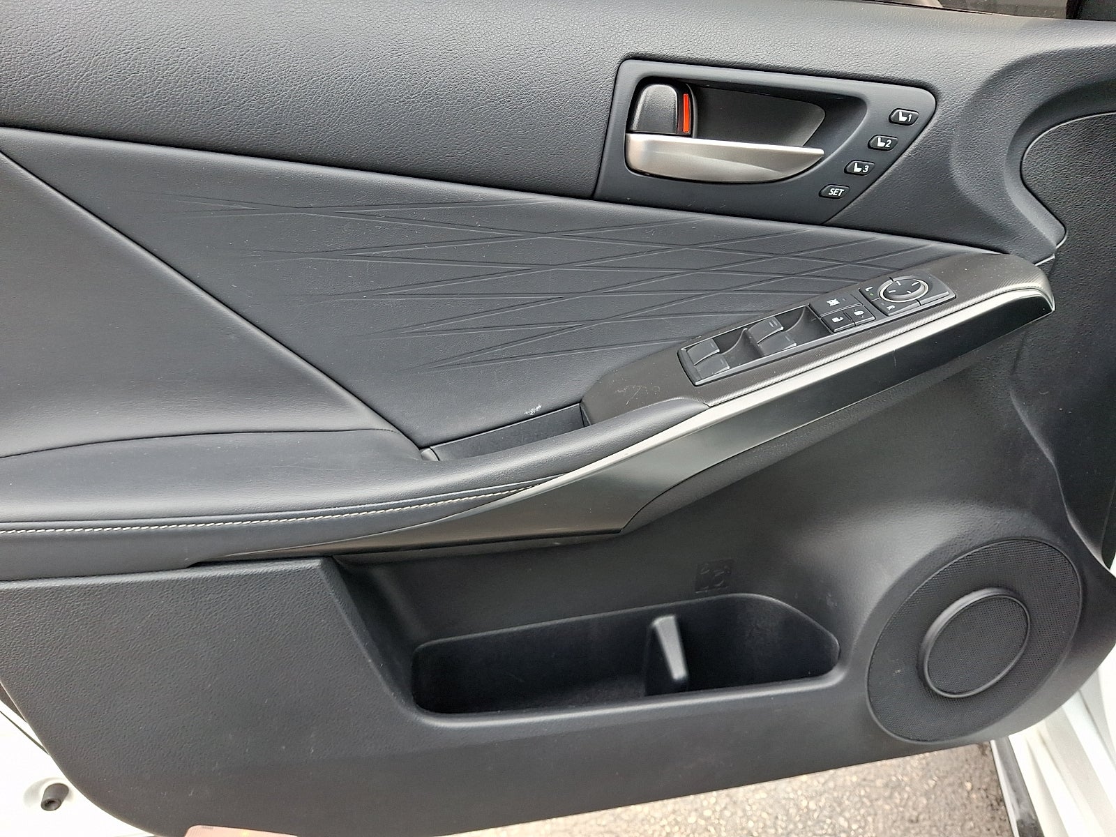 2024 Lexus IS IS 350 F SPORT Design