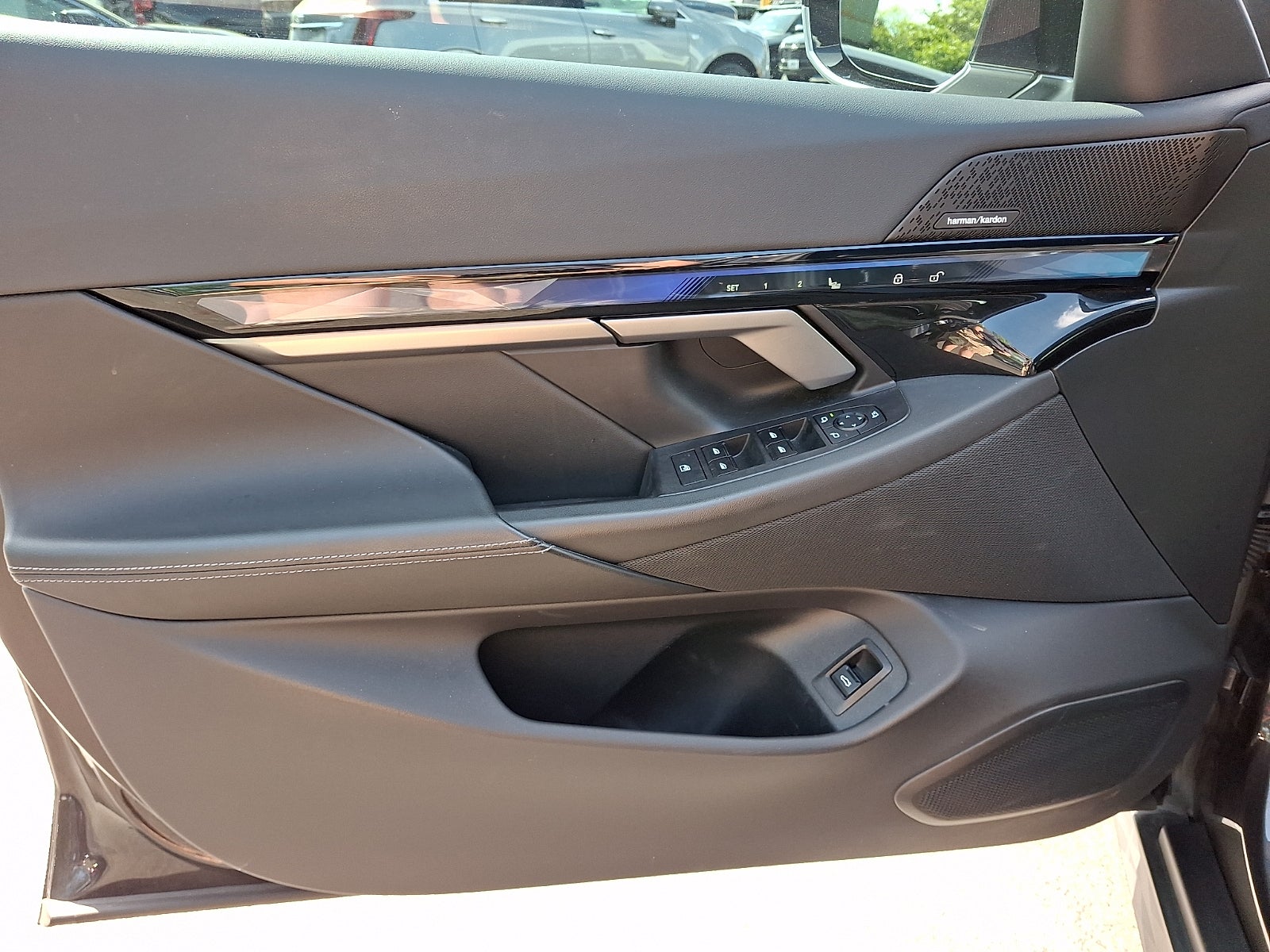 2025 BMW i5 xDrive40