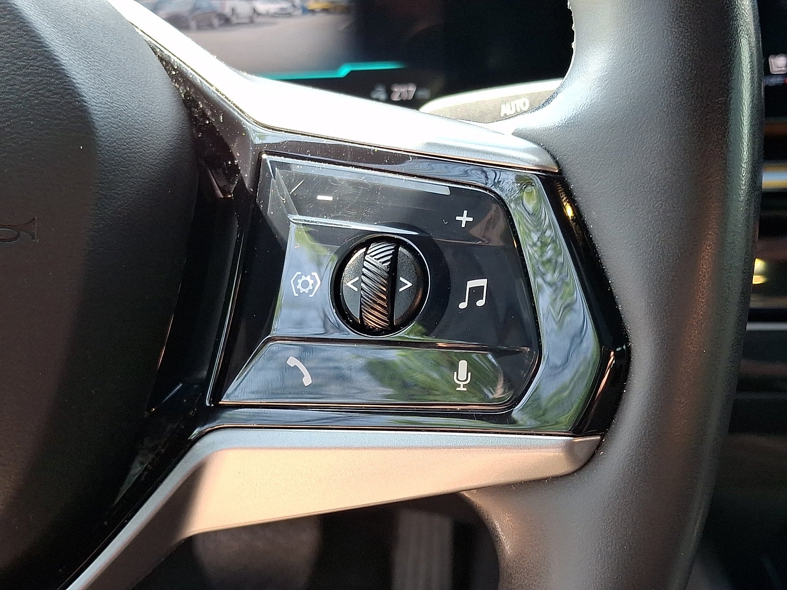 2025 BMW i5 xDrive40